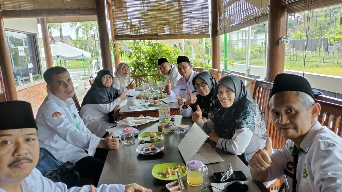 Pengawas Madrasah