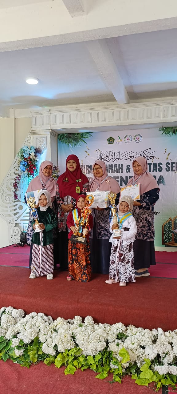Pengawas Madrasah