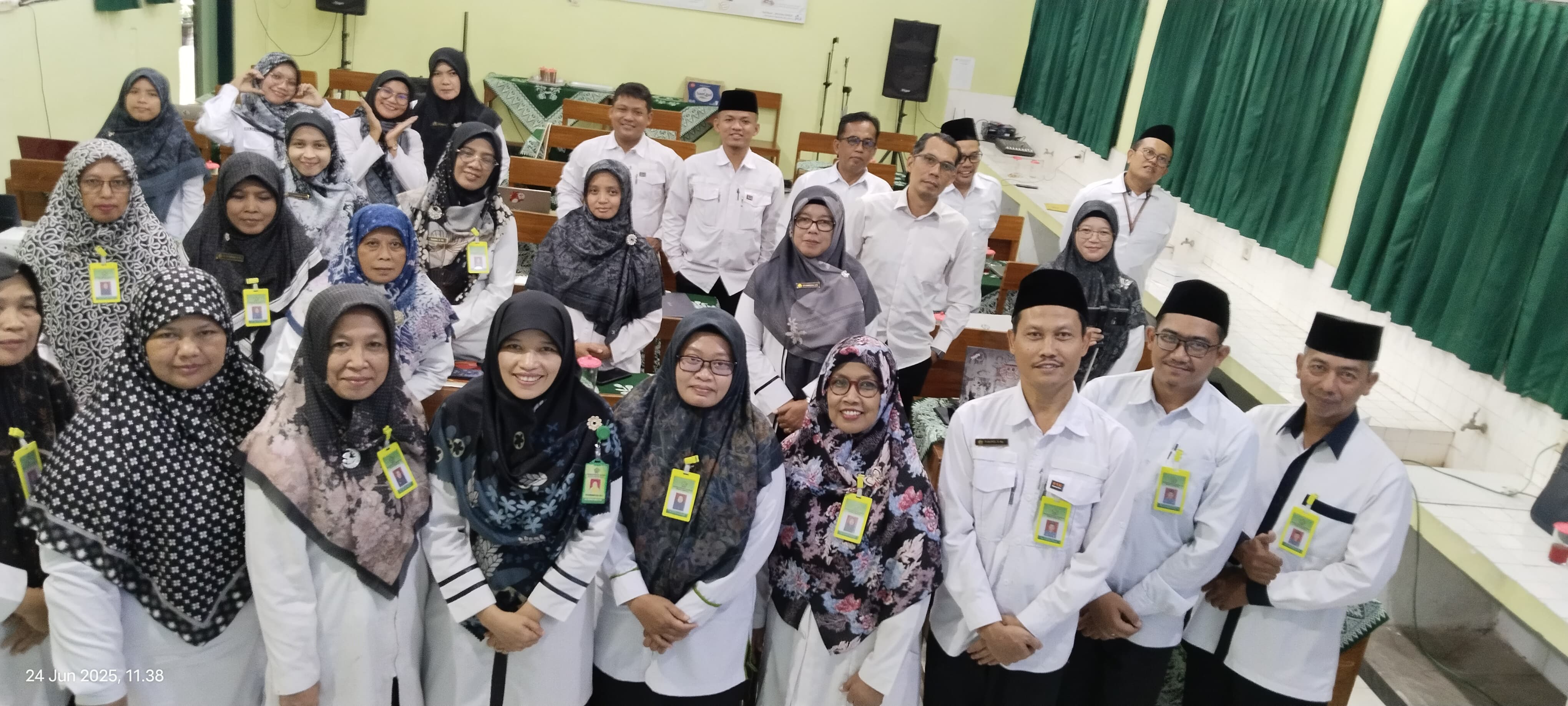 Pengawas Madrasah