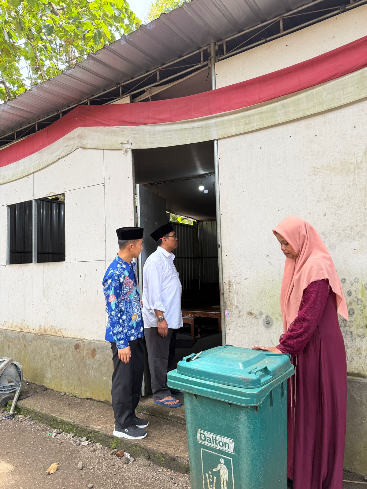 MI Darul Ma'arif Serut