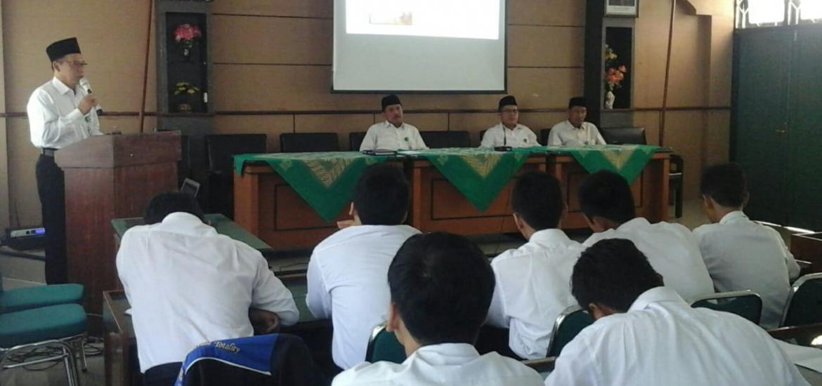 Pembekalan CPNS oleh Kakan Kemenag Bantul