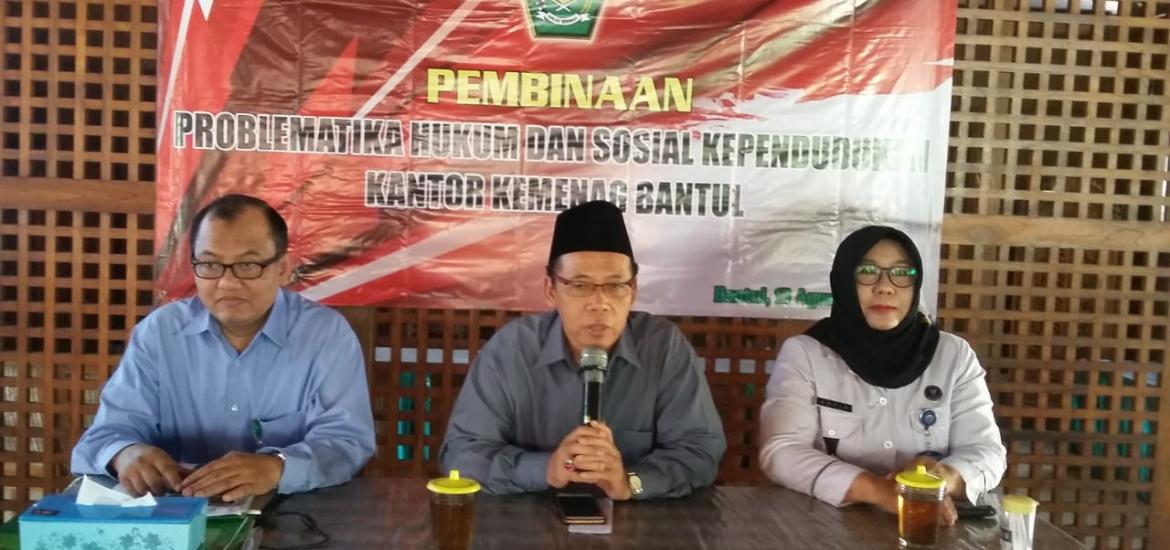 Kakan Kemenag membuka acara