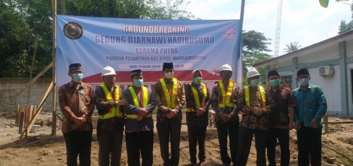 peletakan batu pertama