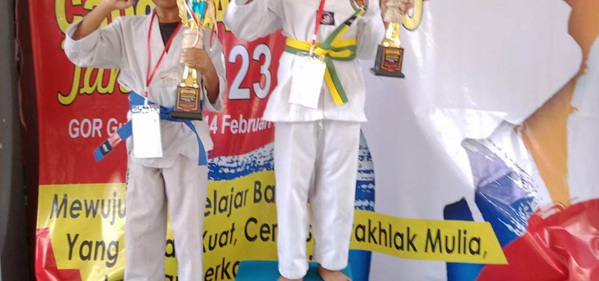MI Ma’arif Saman