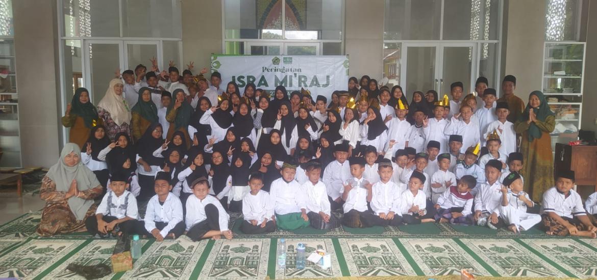 MI Al Anwar Nangsri)