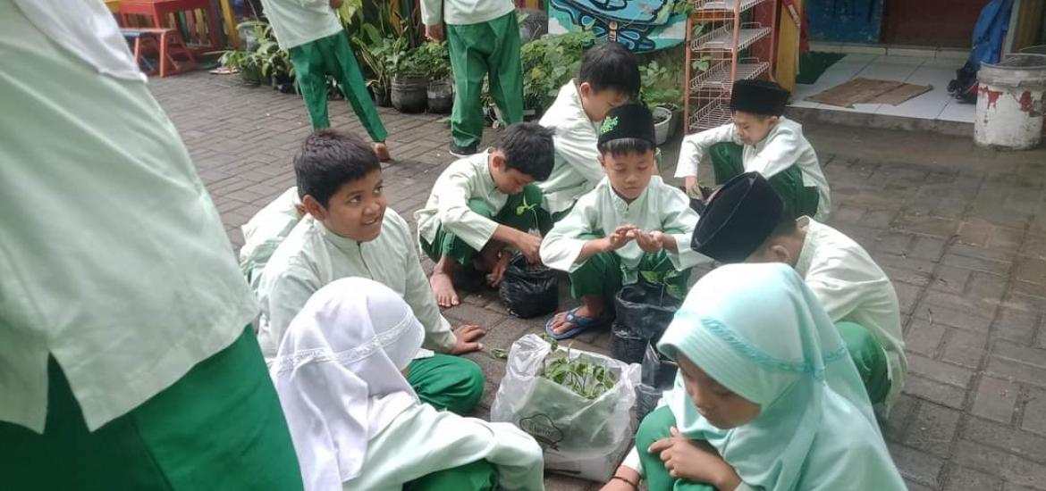 MI Al Anwar Nangsri Pundong