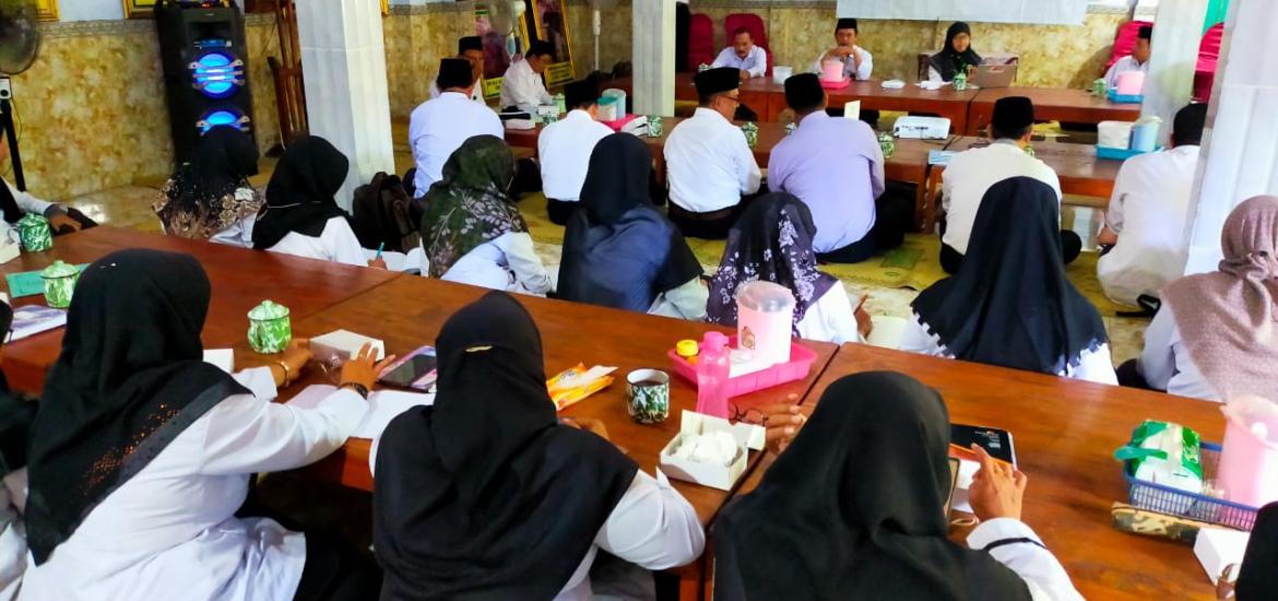 MI Al Anwar Nangsri Pundong