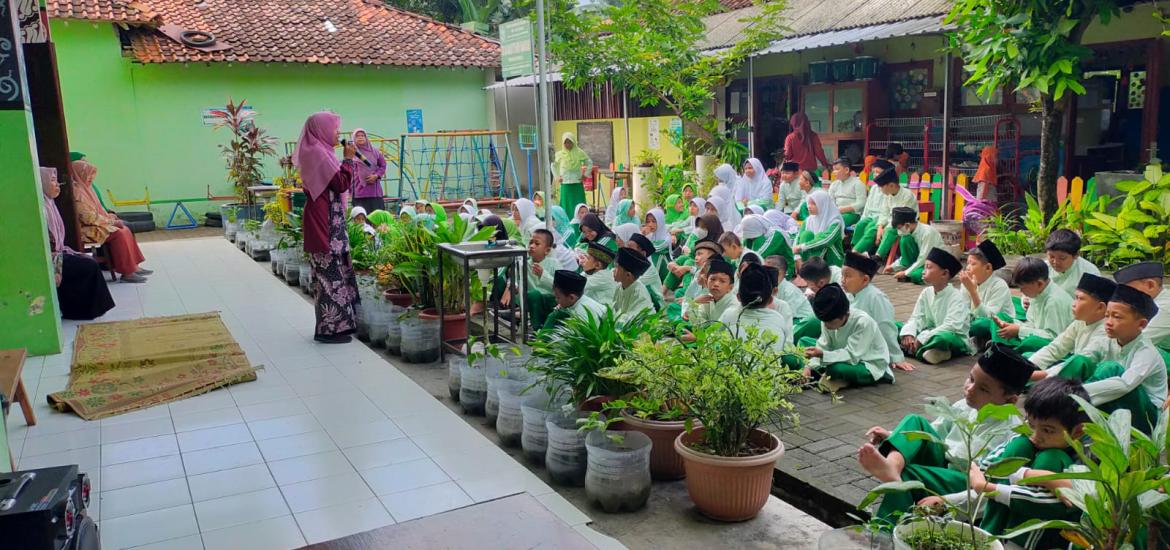 MI Al Anwar Nangsri Pundong