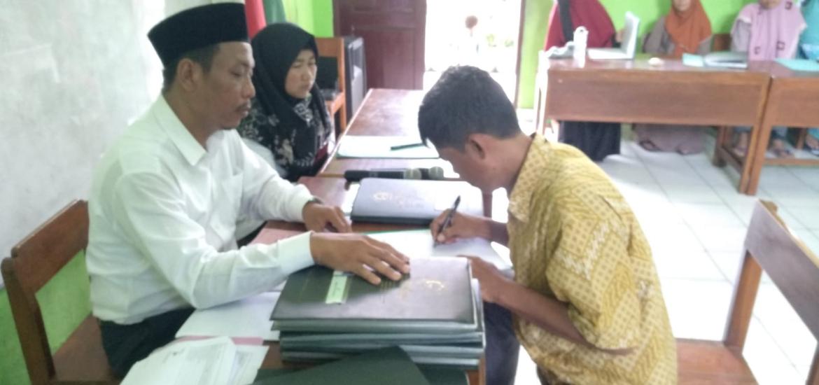 MI Al Anwar Nangsri Pundong