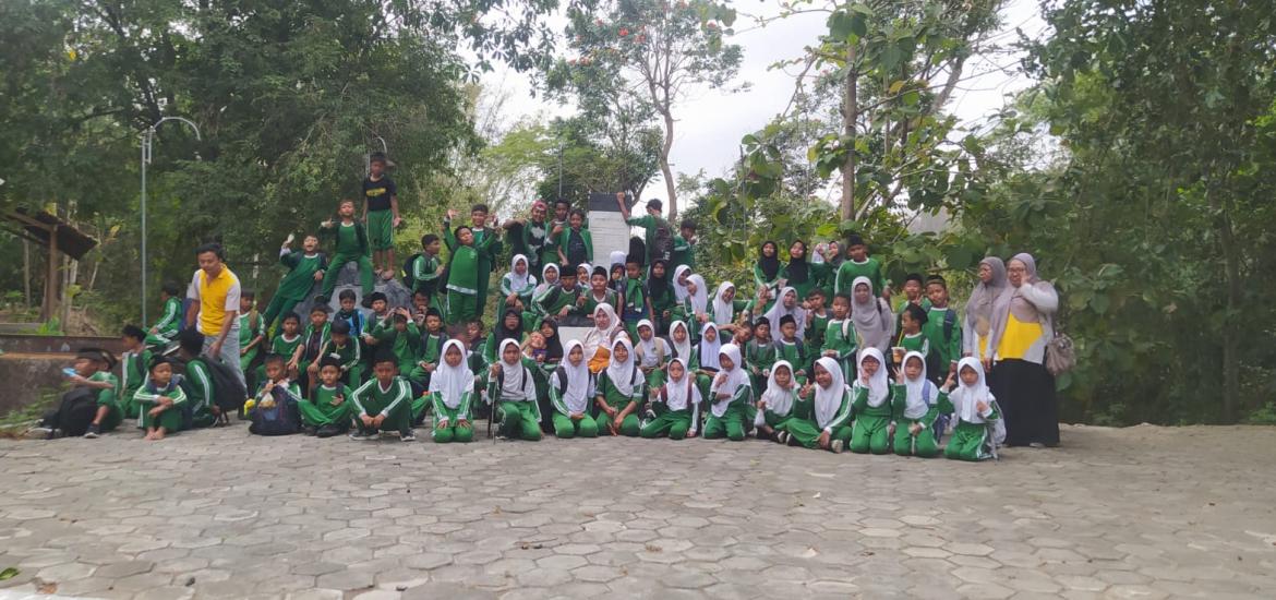 MI Al Anwar Nangsri Pundong