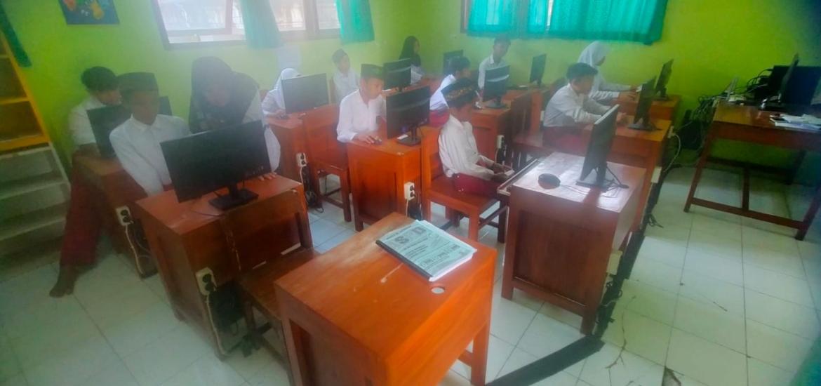 MI Al Anwar Nangsri Pundong
