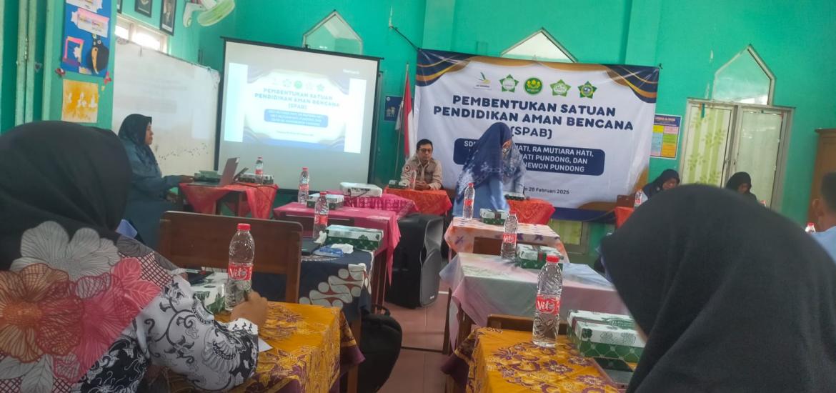 MI Al Anwar Nangsri Pundong