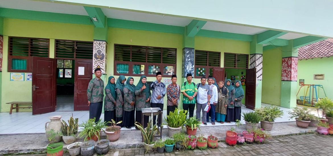 MI Al Anwar Nangsri Pundong