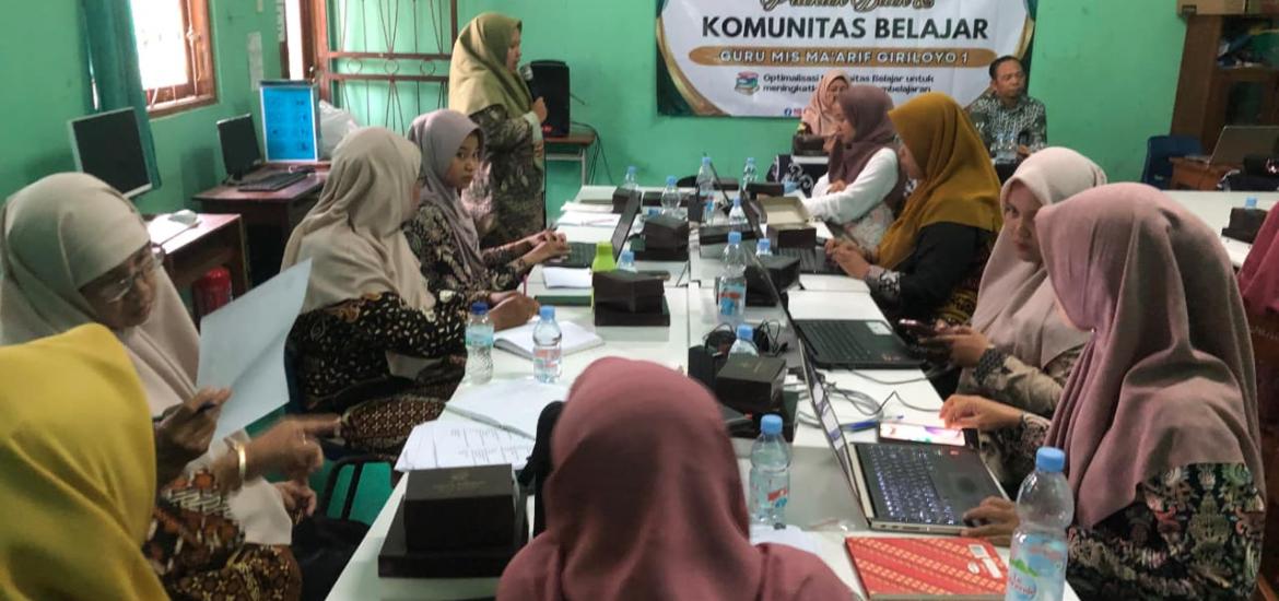 MIS Ma'arif Giriloyo 1