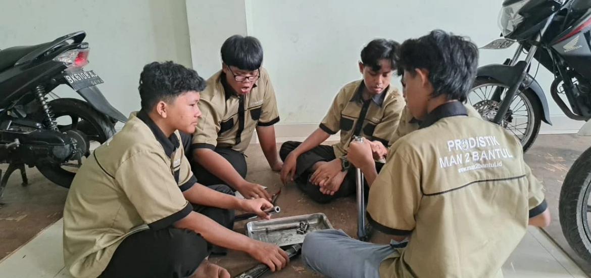 MAN 2 Bantul