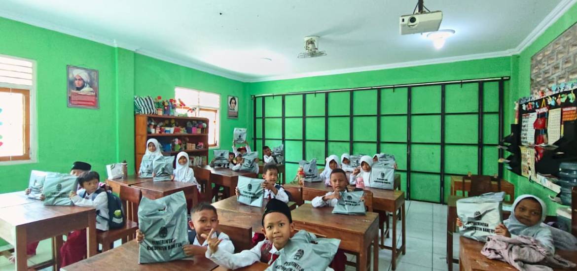 MIS Ma'arif Saman