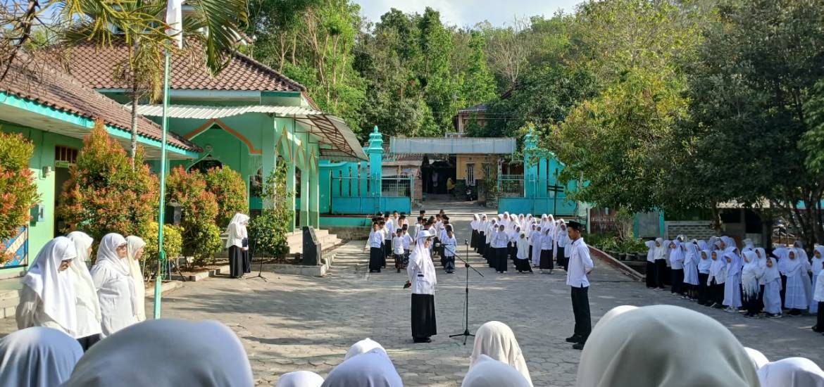 MIS Ma'arif Giriloyo 1