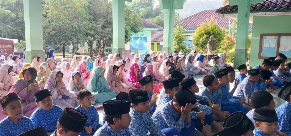 MIS Ma'arif Giriloyo 1