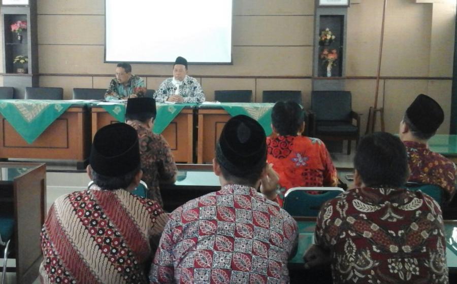 Review Dan Penguatan ZI