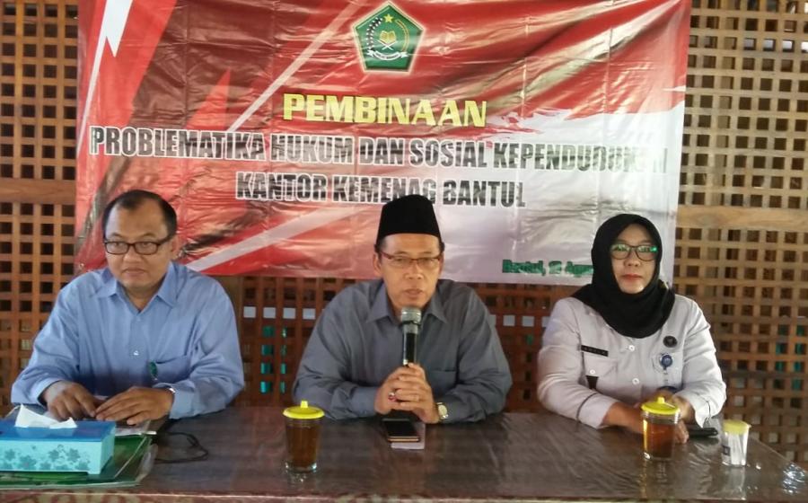 Kakan Kemenag membuka acara