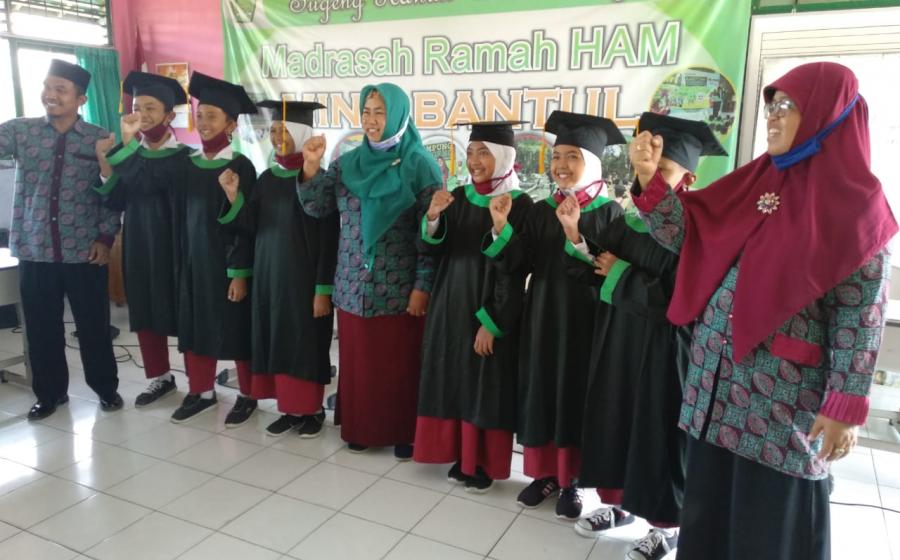Wisuda