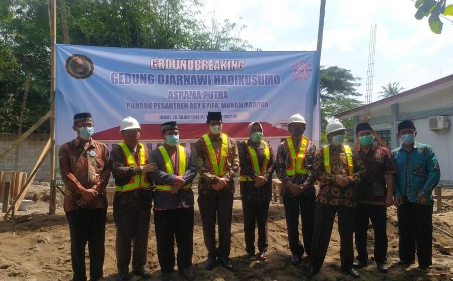 peletakan batu pertama