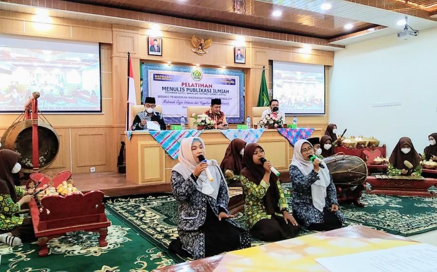 Man 4 Bantul
