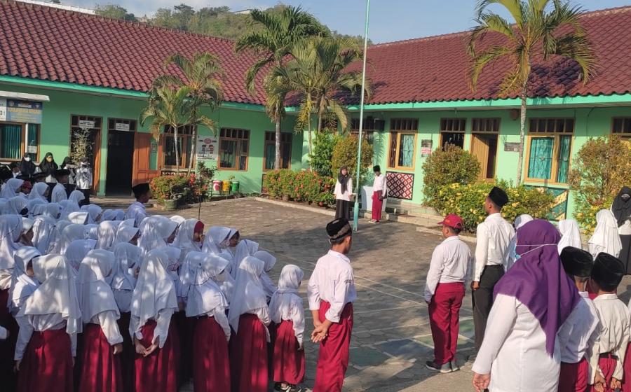 MI Ma'arif Giriloyo 1