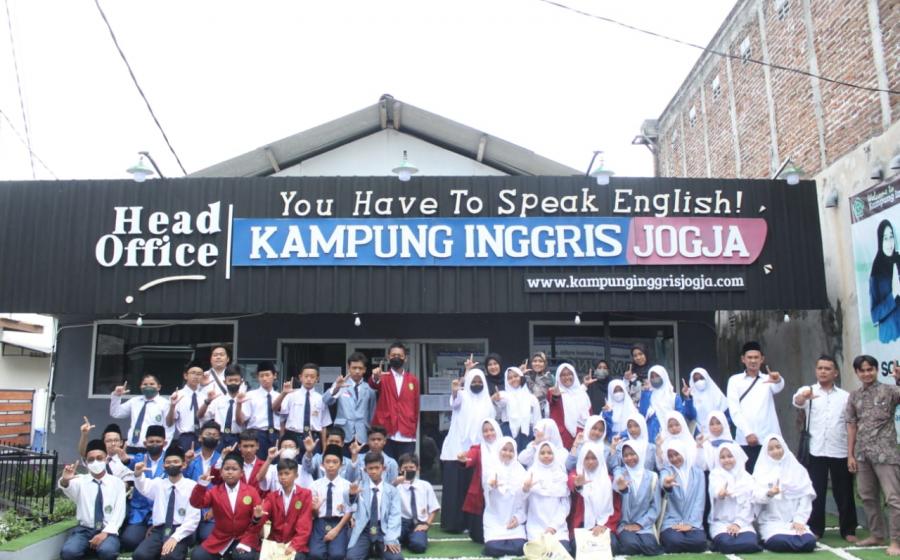 MTs Ma’arif Dlingo