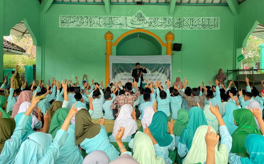 MI Maarif Giriloyo 1