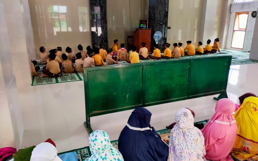 MI Al Anwar Nangsri Pundong