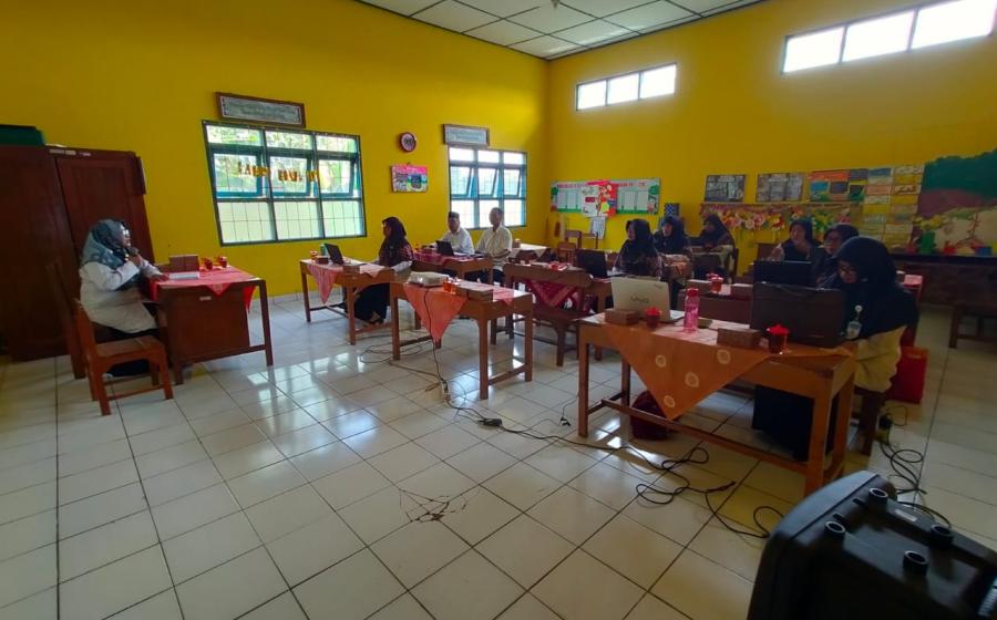 MI Al Anwar Nangsri Pundong