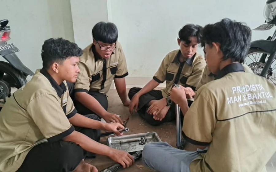 MAN 2 Bantul