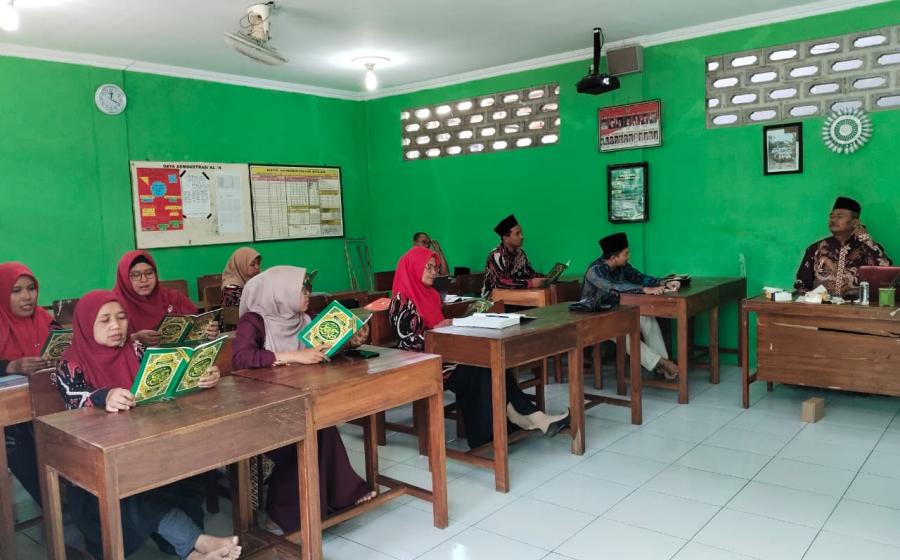 MIS Ma'arif Saman