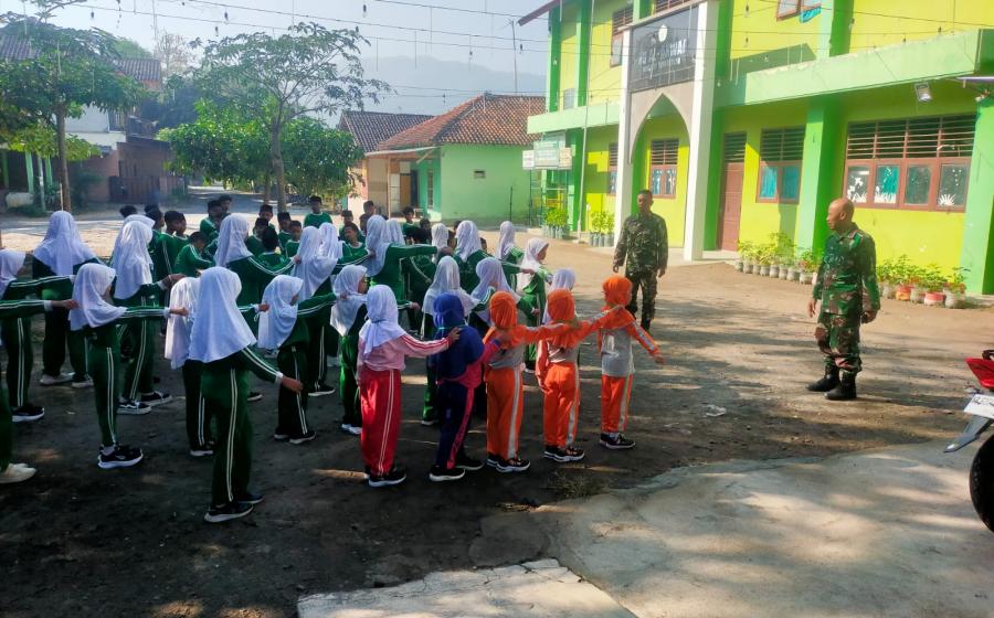 MI Al Anwar Nangsri Pundong